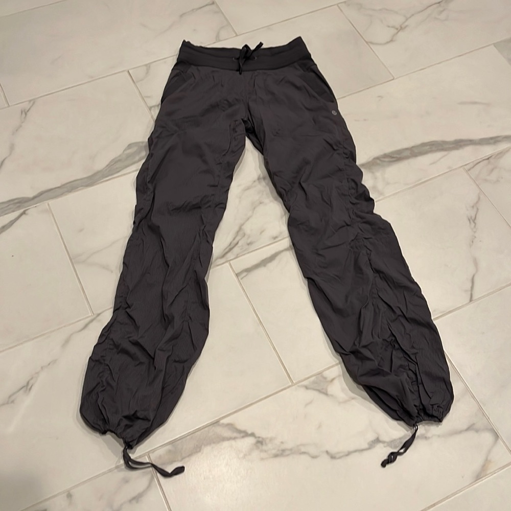 Lululemon size 4 gray sweats.